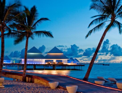 Diamonds Thudufushi Maldives