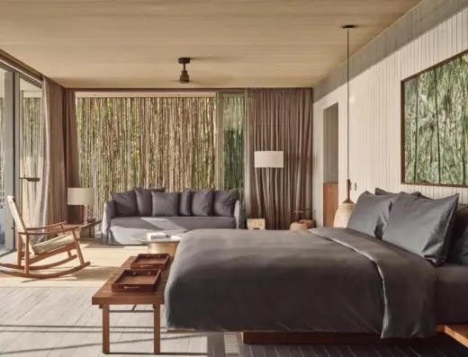 Patina Maldives, Fari Islands