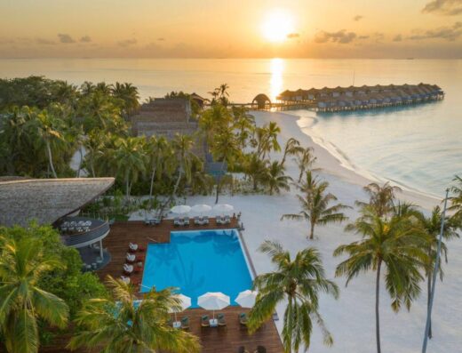 OUTRIGGER Maldives Maafushivaru Resort